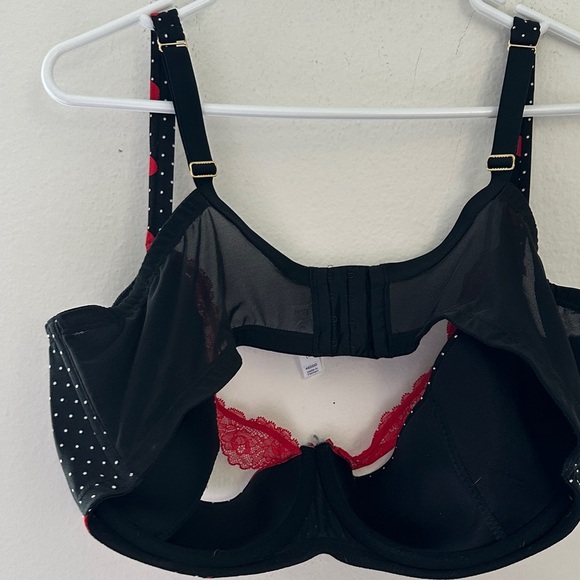 Cacique Black Bra with Red Heart Accents - Picture 4 of 4